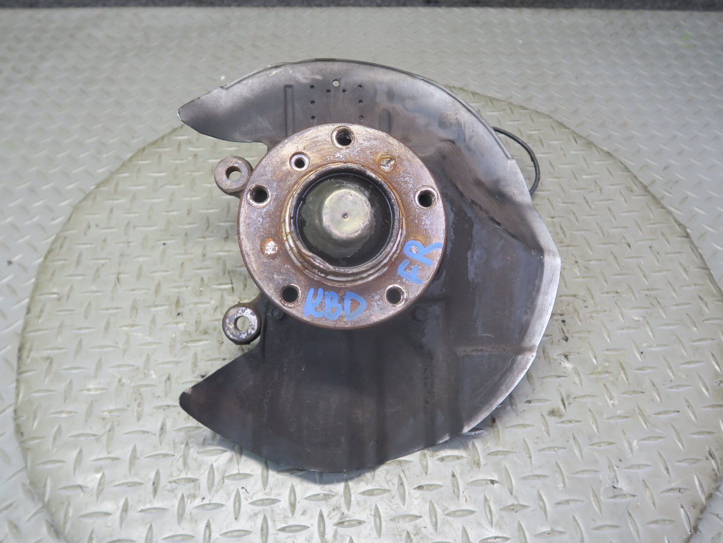 2001-2006 BMW E46 M3 Front Right Spindle Knuckle Wheel Hub Bearing