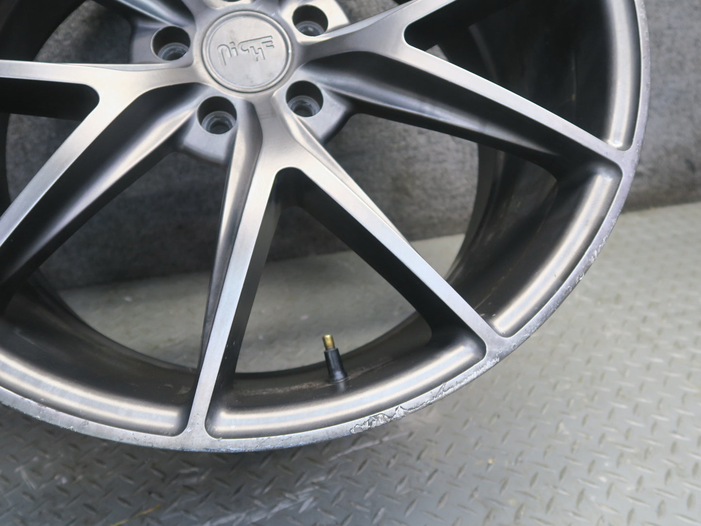 Niche Misano M117 R21 21" Wheel Rim 21x10.5J ET40 5x114.3