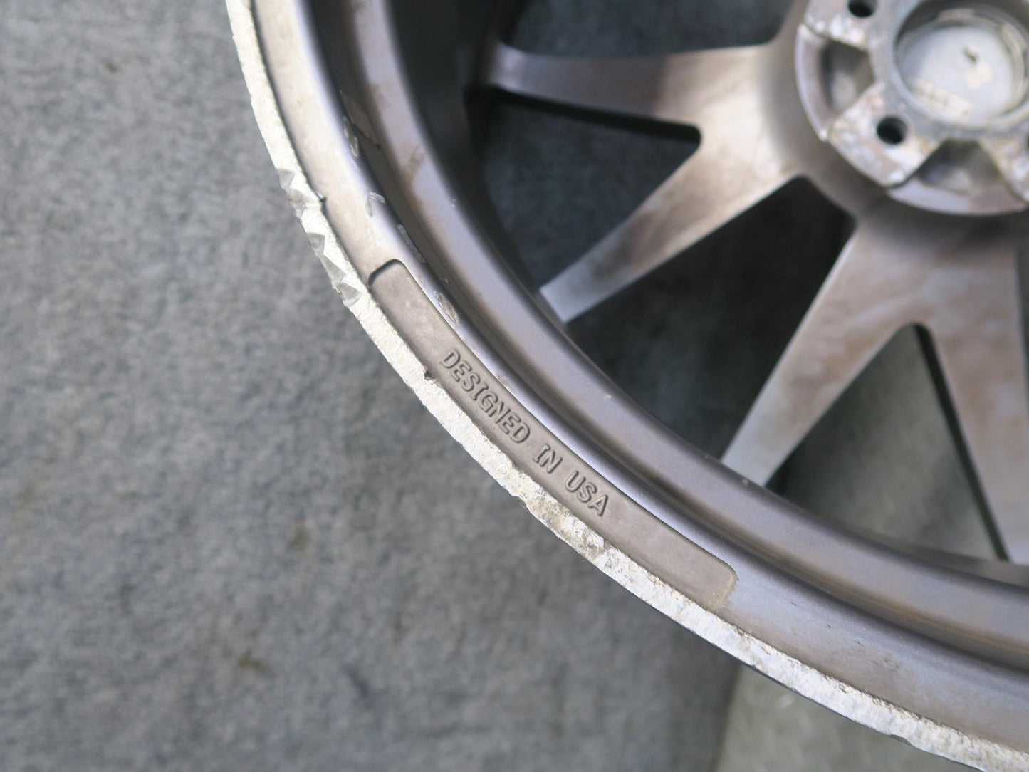 Niche Misano M117 R21 21" Wheel Rim 21x10.5J ET40 5x114.3