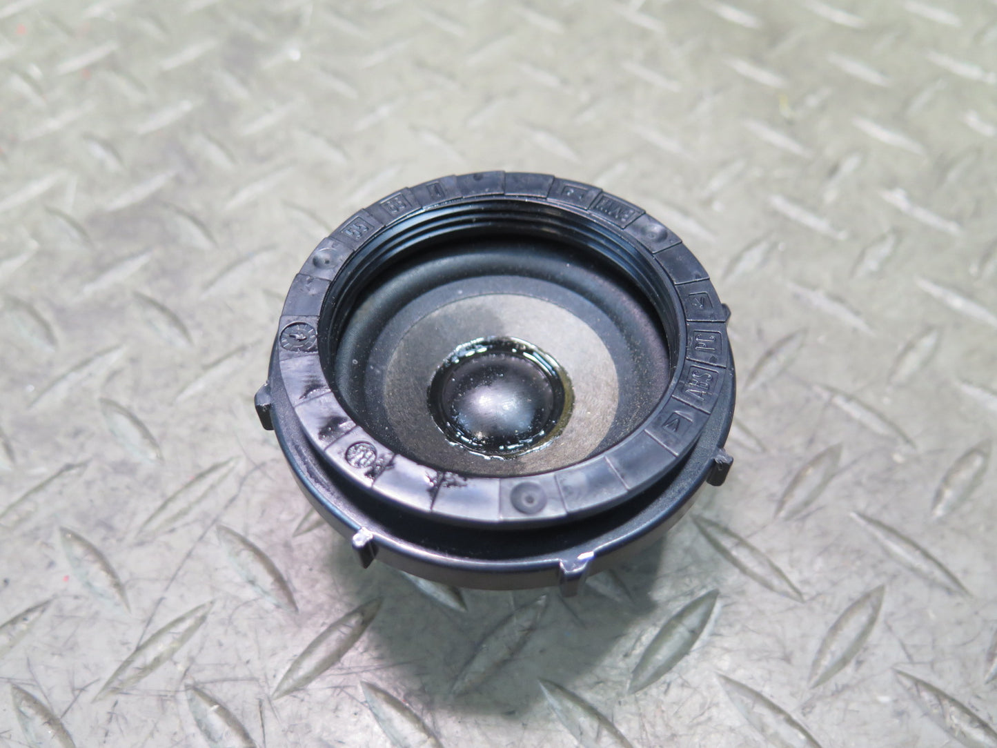2001-2006 BMW E46 3-SERIES Rear Left & Right Hi-fi MID Range Speaker Set of 2