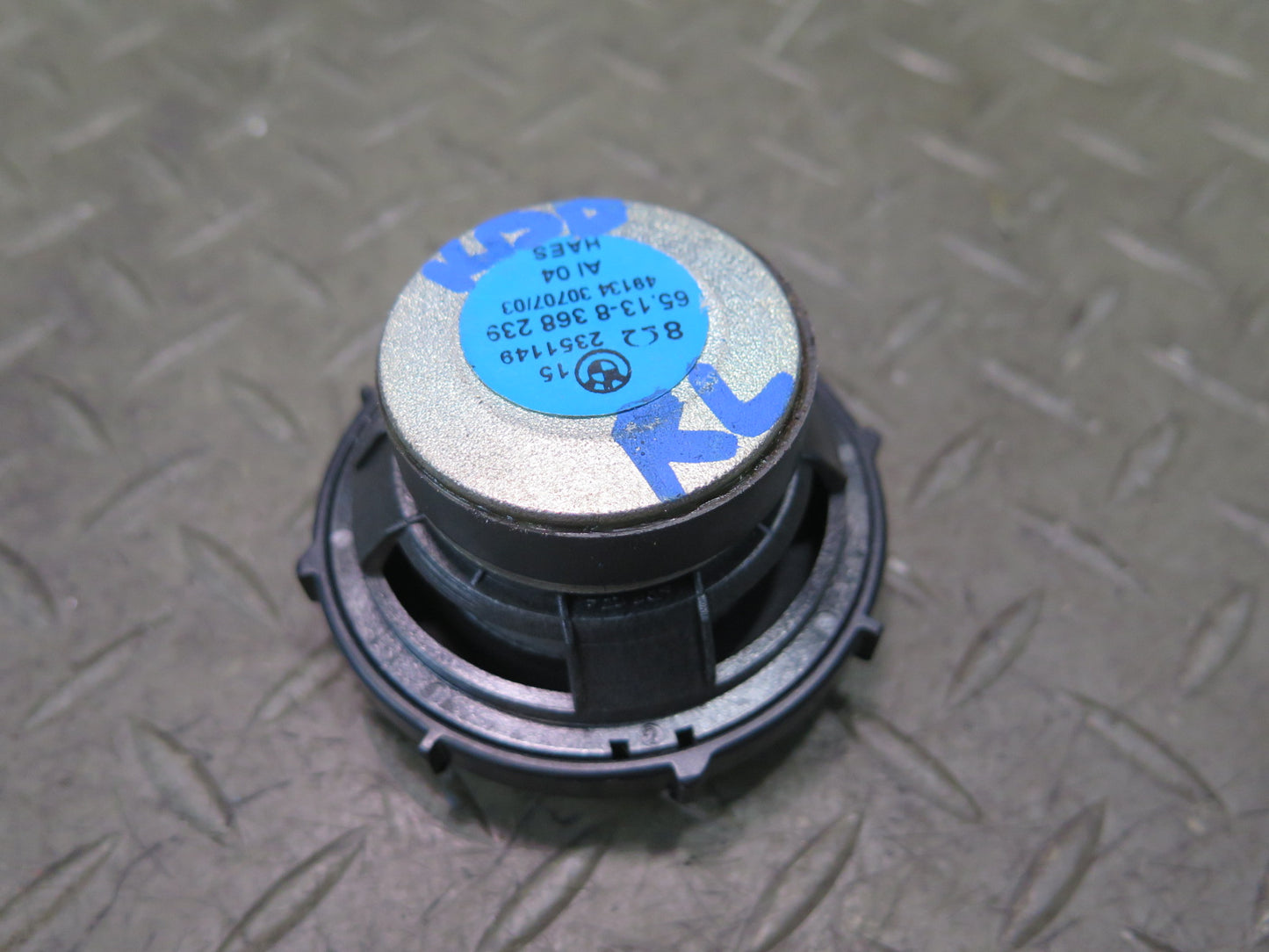 2001-2006 BMW E46 3-SERIES Rear Left & Right Hi-fi MID Range Speaker Set of 2