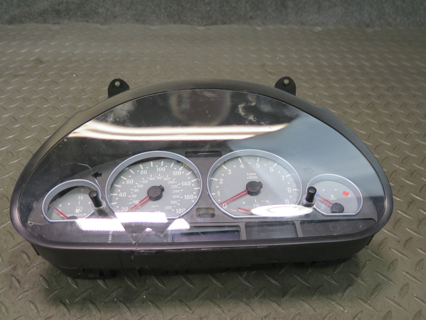2001-2006 BMW E46 M3 M/T Instrument Cluster Gauge Speedometer 7833076 Damaged