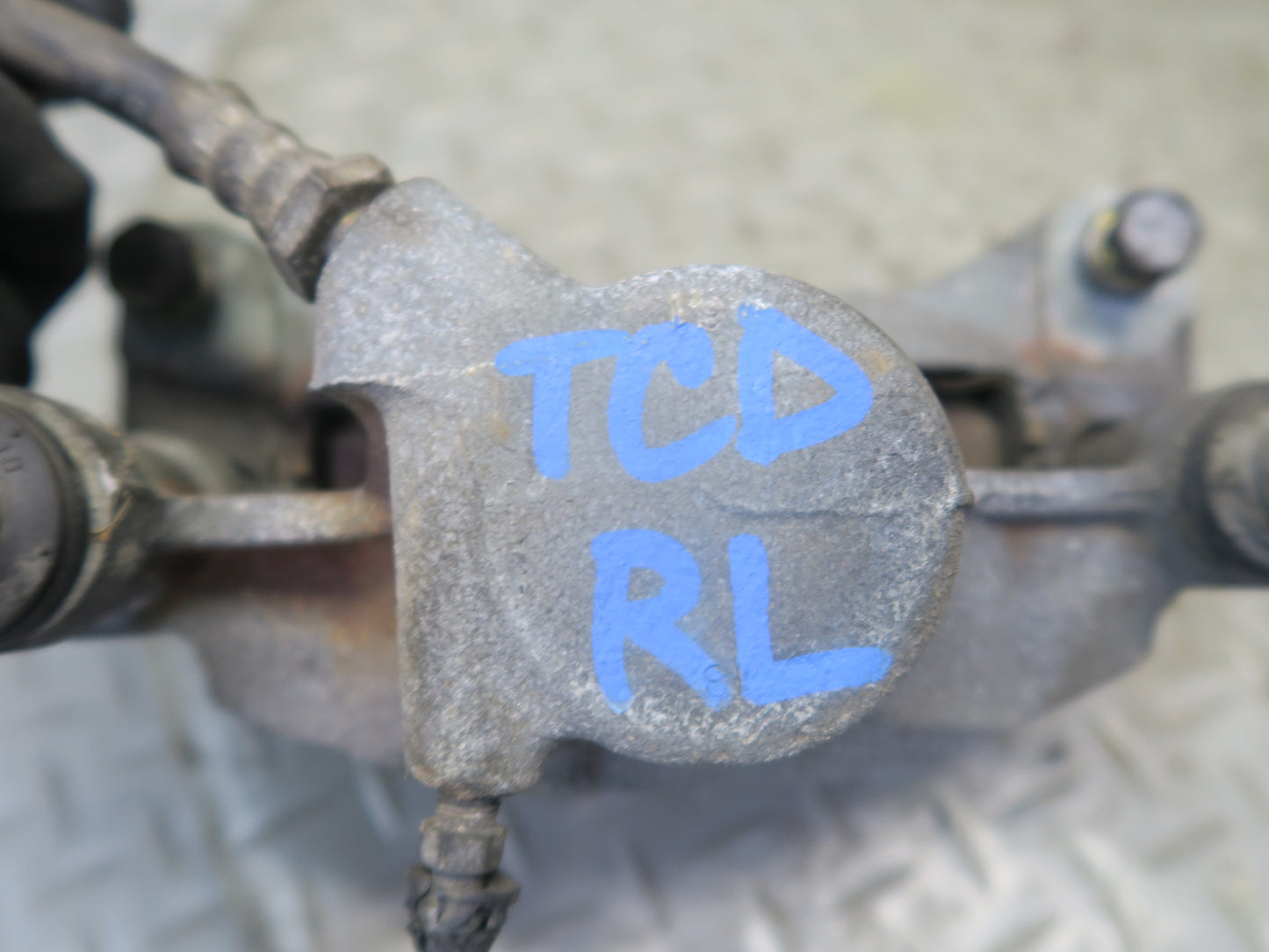84-88 Toyota Cressida MX73 Set of 2 Rear Left & Right Brake Caliper 45K OEM