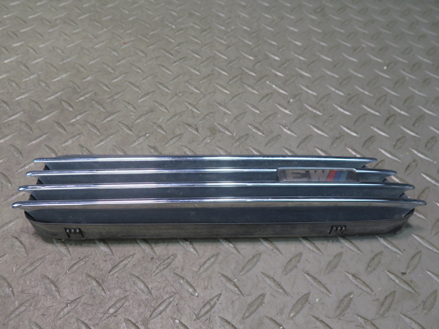 2001-2006 BMW E46 M3 Front Left & Right Fender Vent Chrome Grille Set of 2