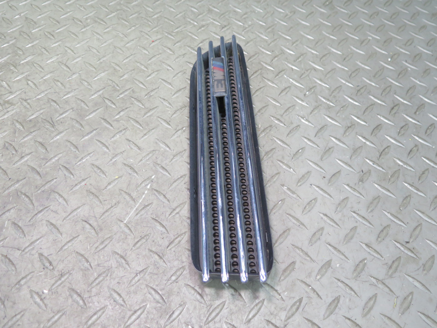 2001-2006 BMW E46 M3 Front Left & Right Fender Vent Chrome Grille Set of 2