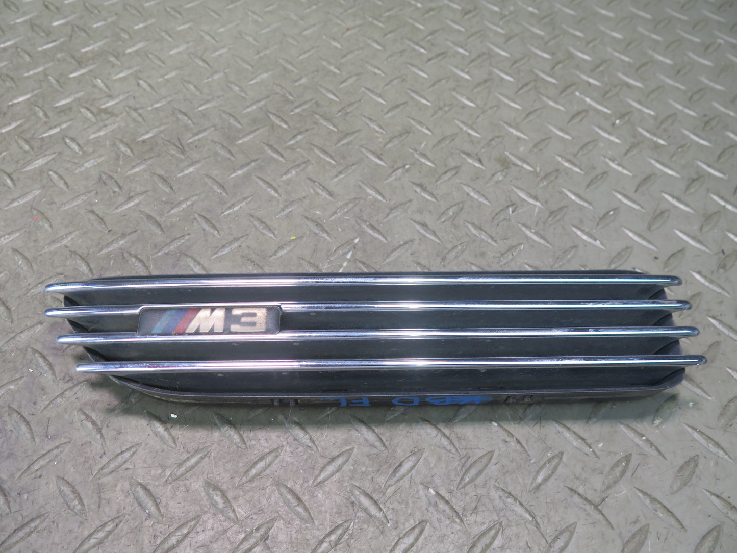 2001-2006 BMW E46 M3 Front Left & Right Fender Vent Chrome Grille Set of 2