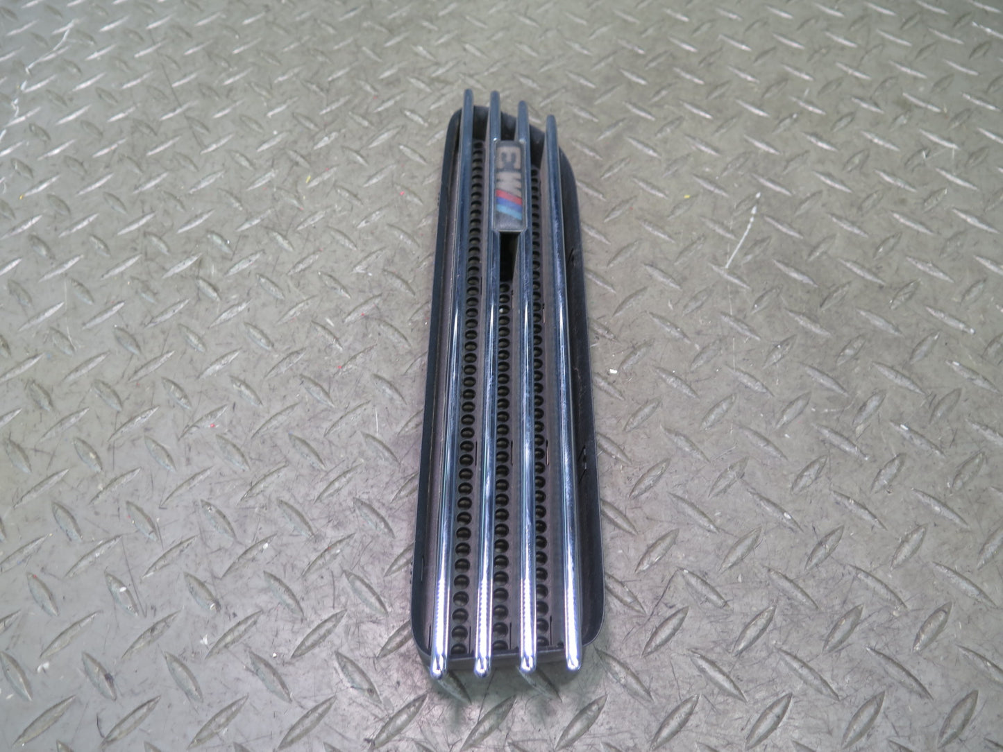 2001-2006 BMW E46 M3 Front Left & Right Fender Vent Chrome Grille Set of 2