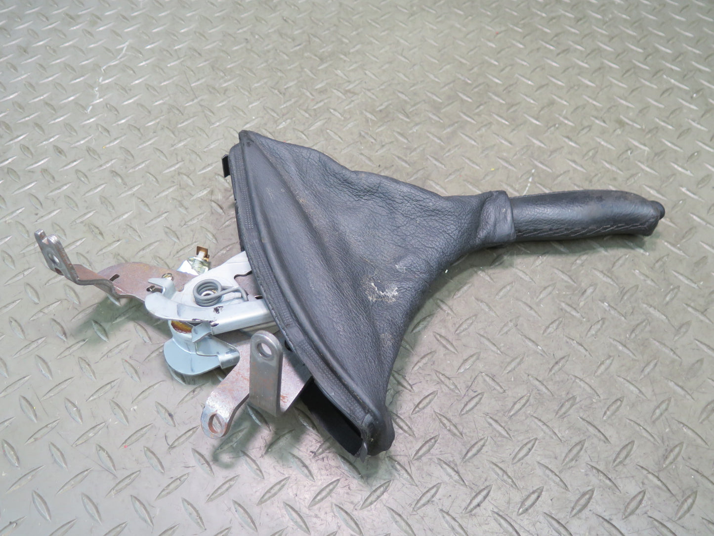 2001-2006 BMW E46 M3 3-SERIES Emergency Parking Brake Handle w Boot