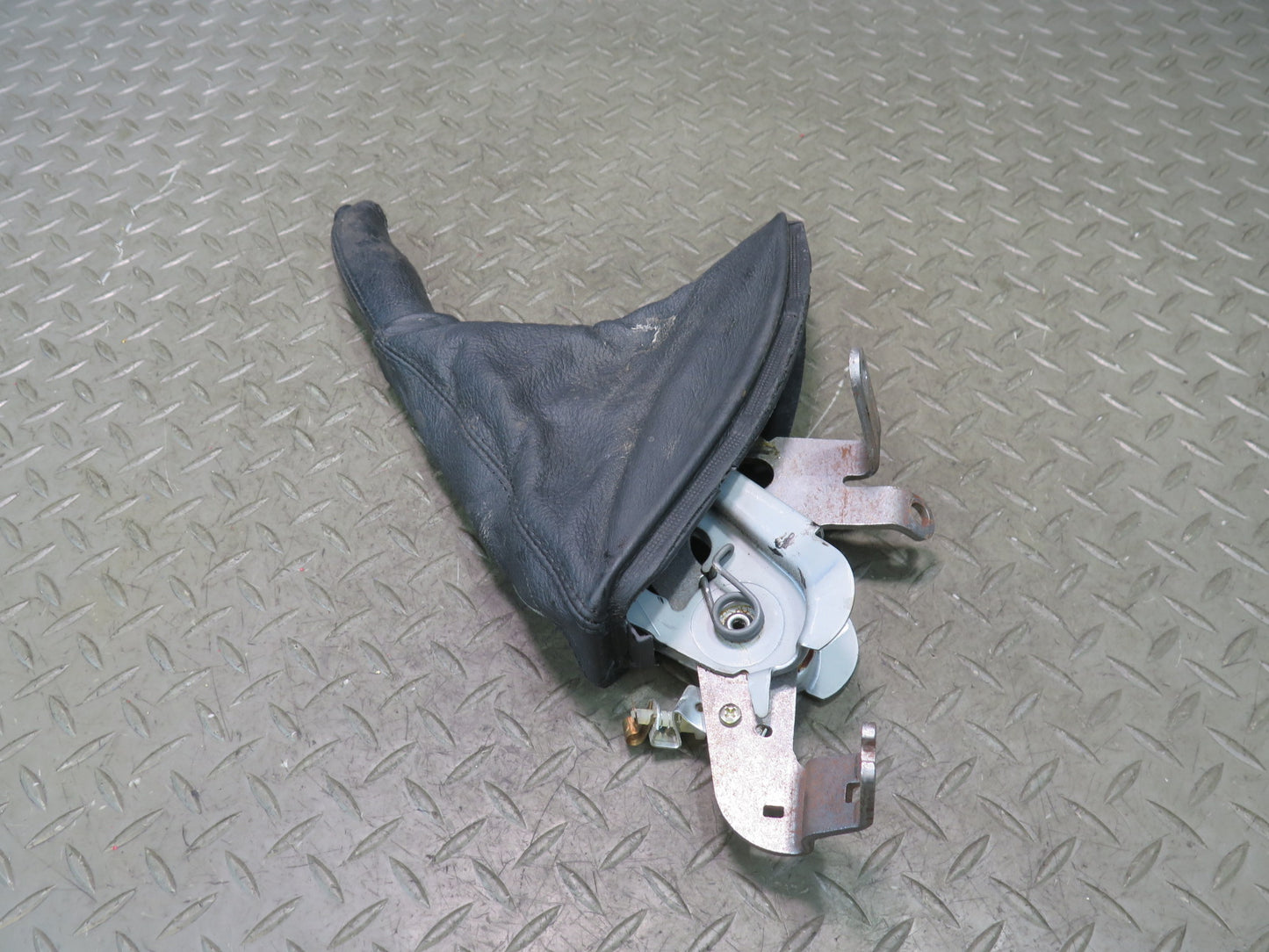 2001-2006 BMW E46 M3 3-SERIES Emergency Parking Brake Handle w Boot