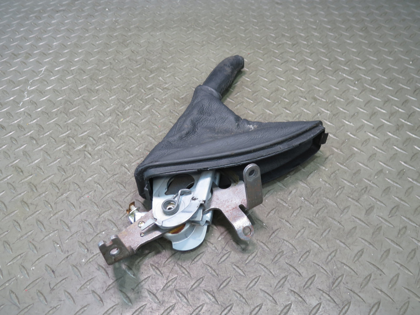2001-2006 BMW E46 M3 3-SERIES Emergency Parking Brake Handle w Boot