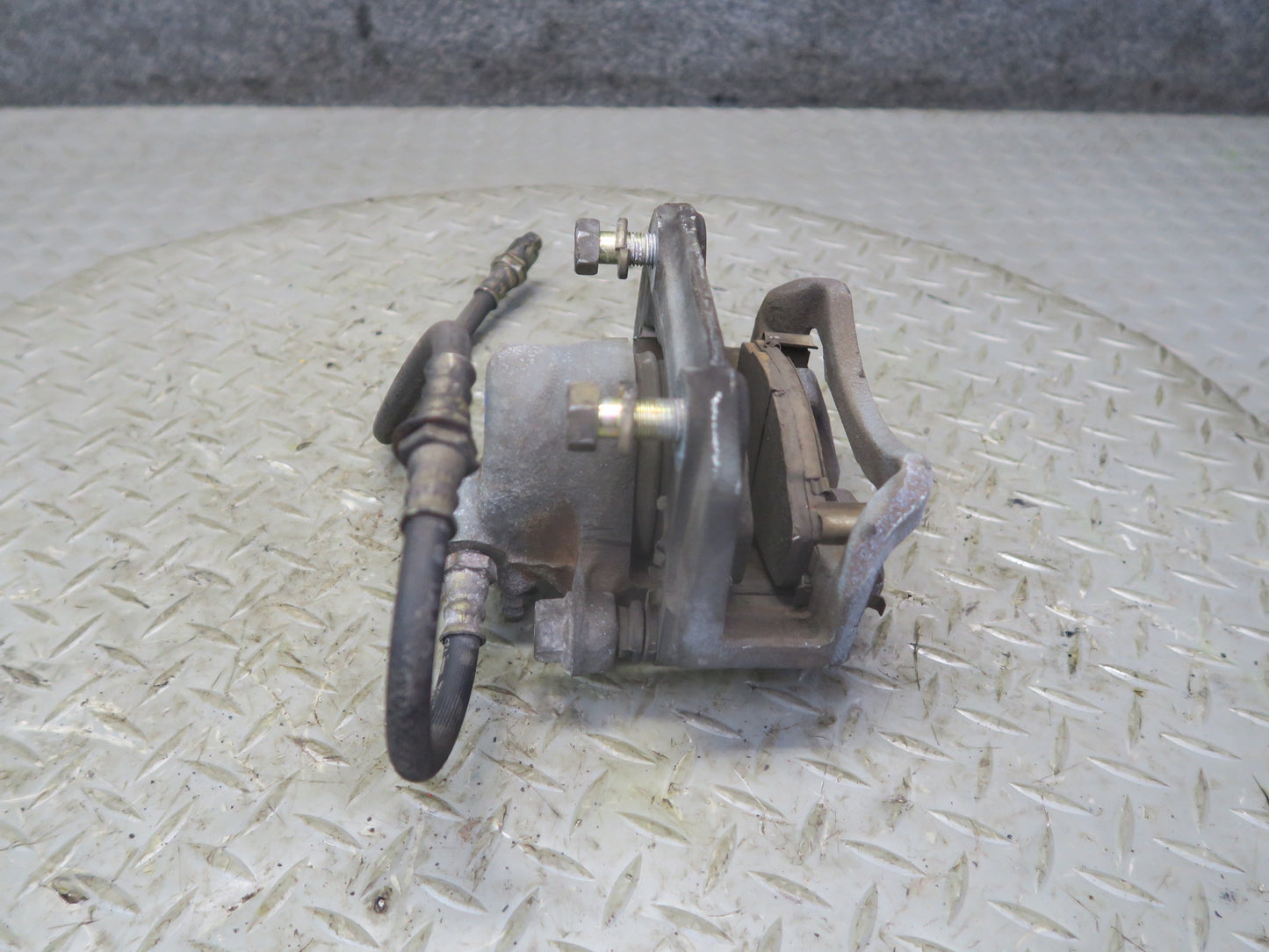 85-88 Toyota Cressida MX73 Set of 2 Front Left & Right Brake Caliper 45K OEM