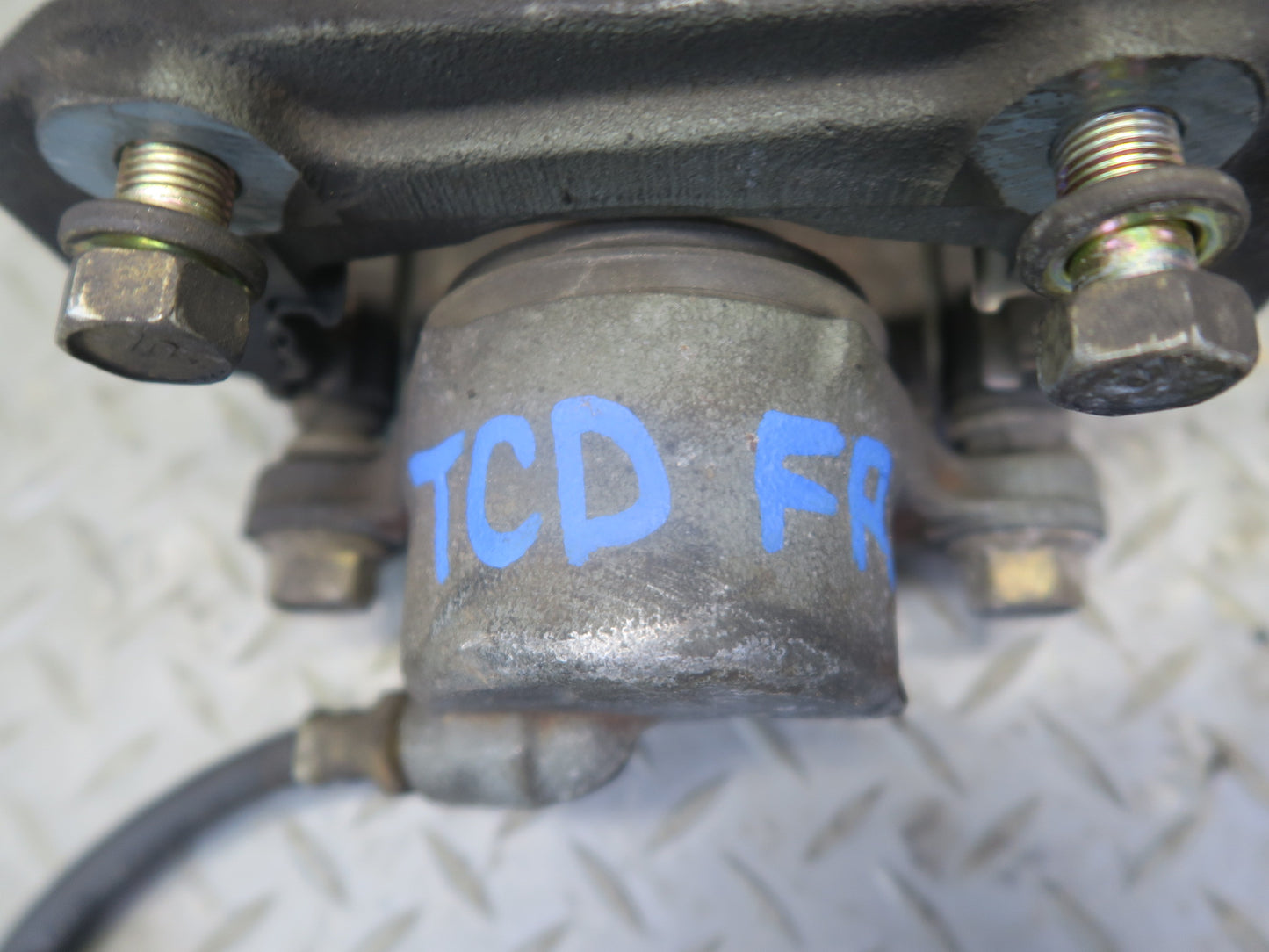 85-88 Toyota Cressida MX73 Set of 2 Front Left & Right Brake Caliper 45K OEM