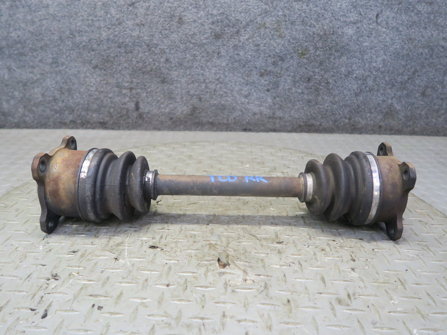 84-88 Toyota Cressida MX73 Sedan Rear Right Suspension Axle Shaft 45K Miles OEM