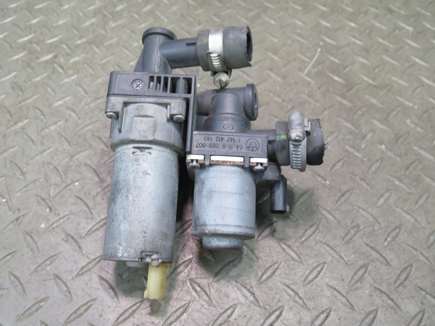 2001-2006 BMW E46 M3 Auxiliary AUX Coolant Water Pump 8369807