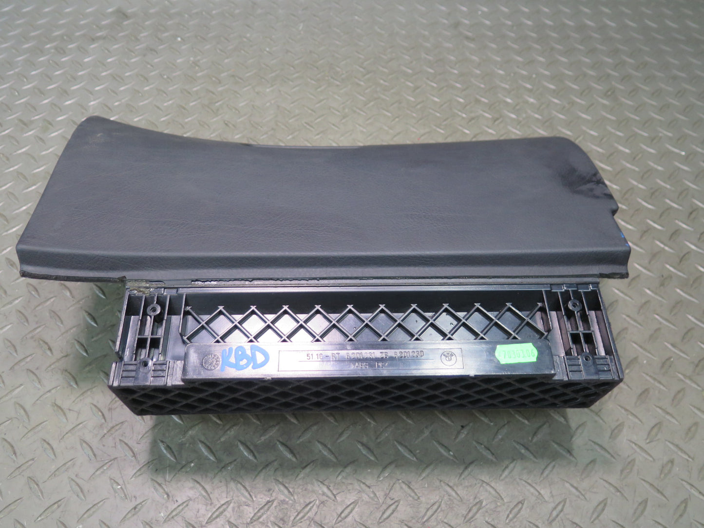 2001-2006 BMW E46 3-SERIES Dash Glove Box Compartment Storage 8201231