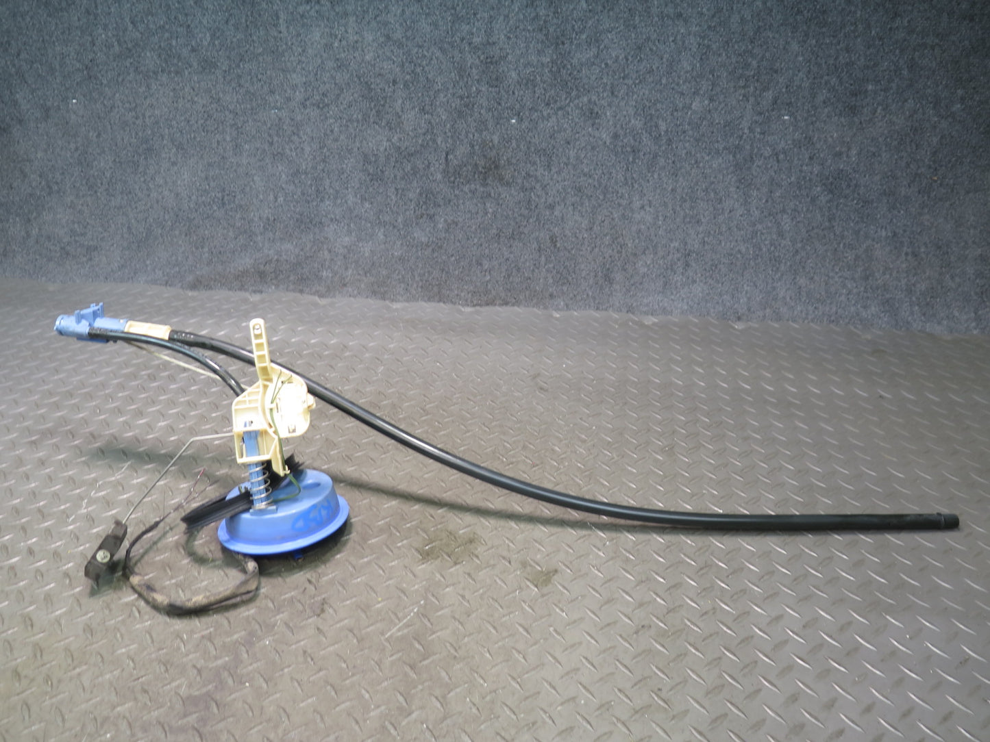 2001-2006 BMW E46 M3 S54 Fuel Pump Level Sensor Sending Unit Set