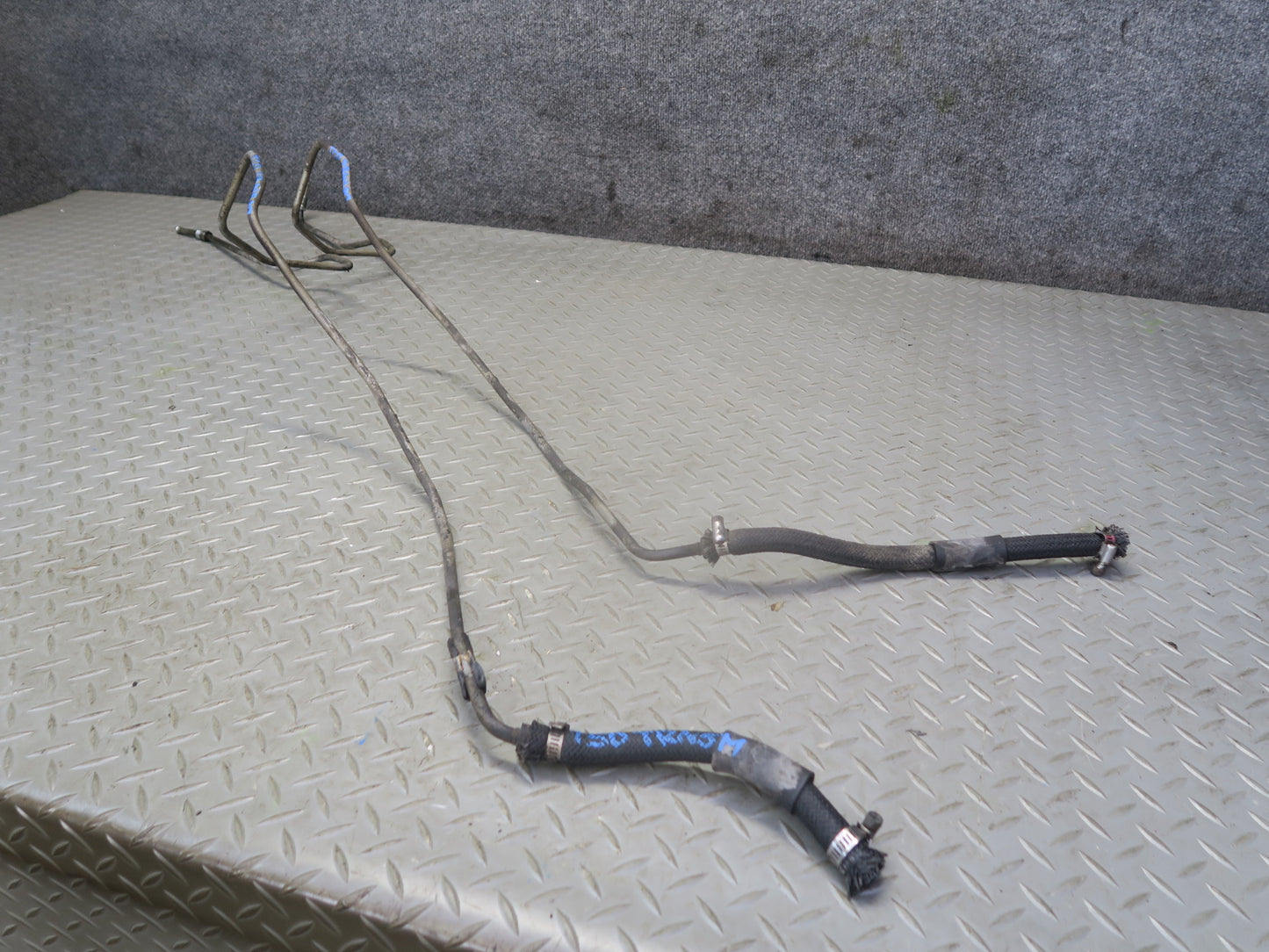 84-86 Toyota Cressida MX73 A43DE A/T Transmission Oil Cooler Hose Pipe Line OEM