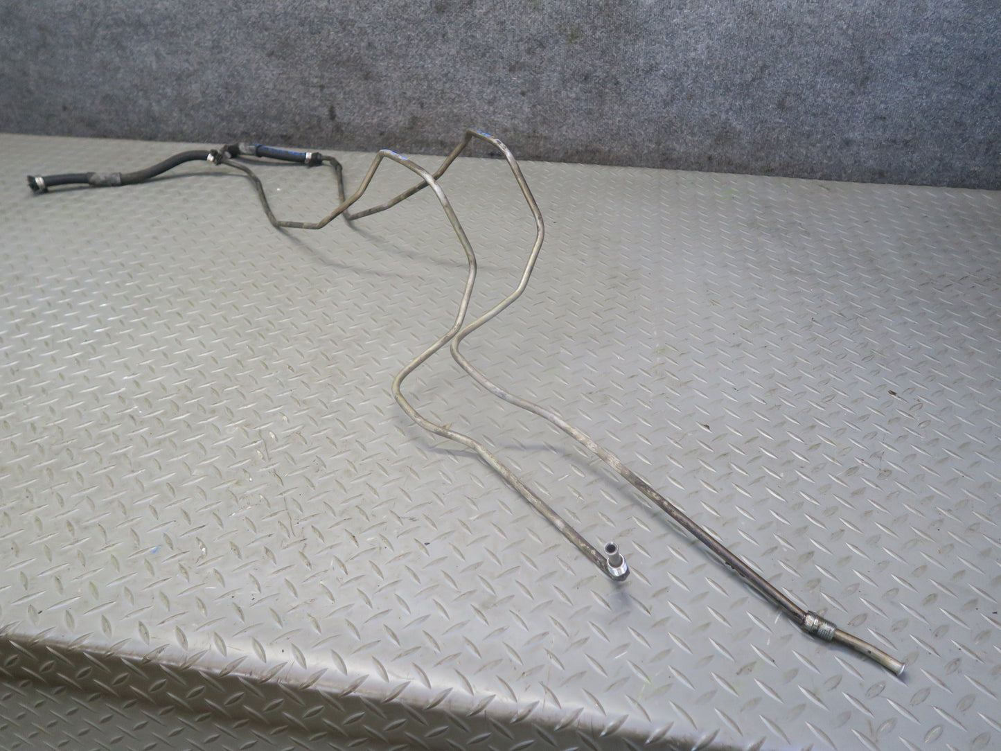 84-86 Toyota Cressida MX73 A43DE A/T Transmission Oil Cooler Hose Pipe Line OEM