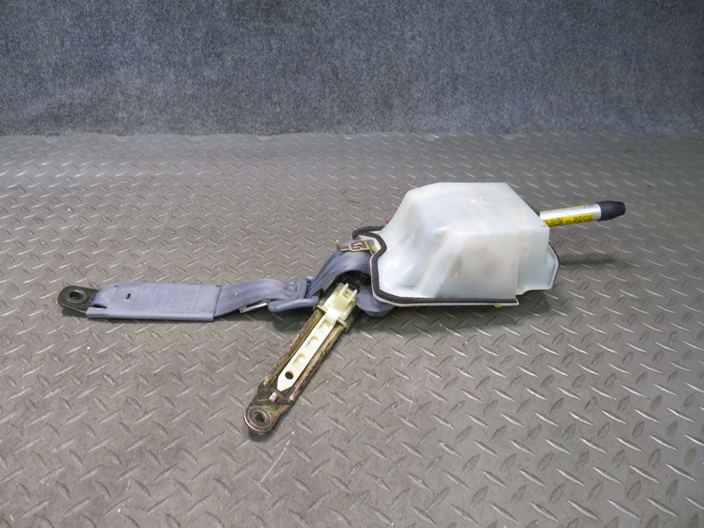 95-97 TOYOTA UCF20 CELSIOR SET OF 5 FRONT & REAR SEATBELT RETRACTOR OEM