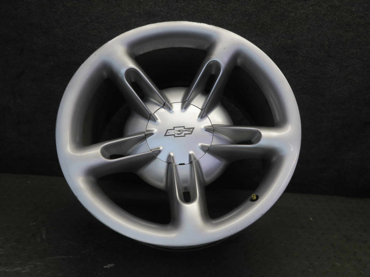 03-06 Chevrolet SSR Factory R20 20" Rear Wheel Rim 20x10J ET14 OEM