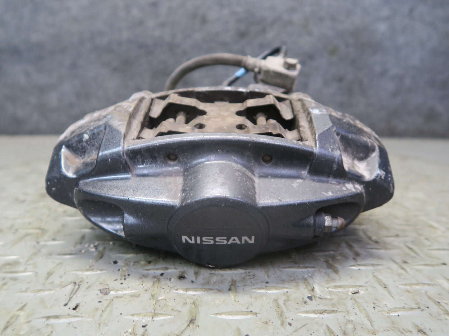 09-12 Nissan Z34 370Z Set of 2 Rear Left & Right Sport Brake Caliper OEM
