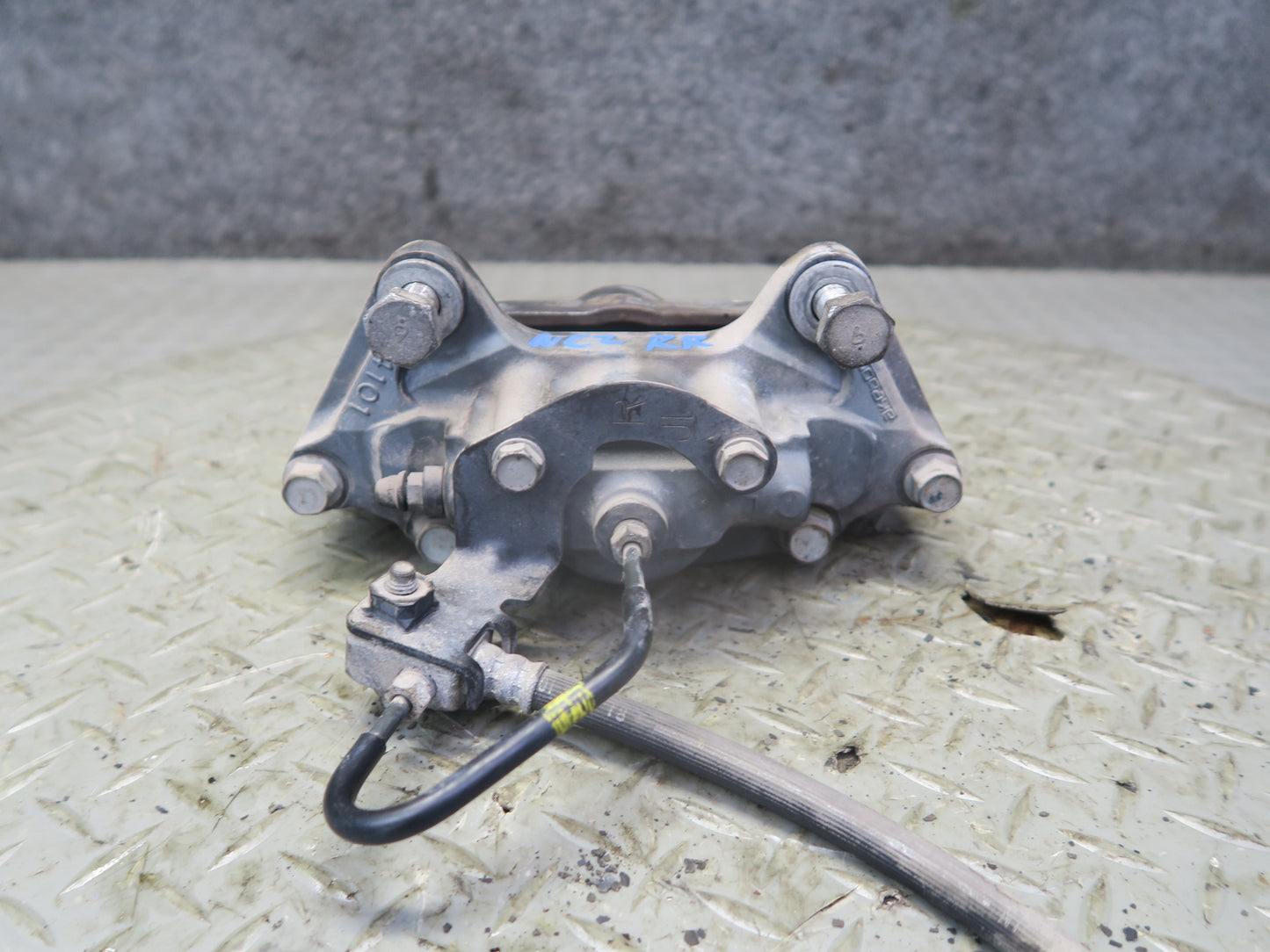 09-12 Nissan Z34 370Z Set of 2 Rear Left & Right Sport Brake Caliper OEM