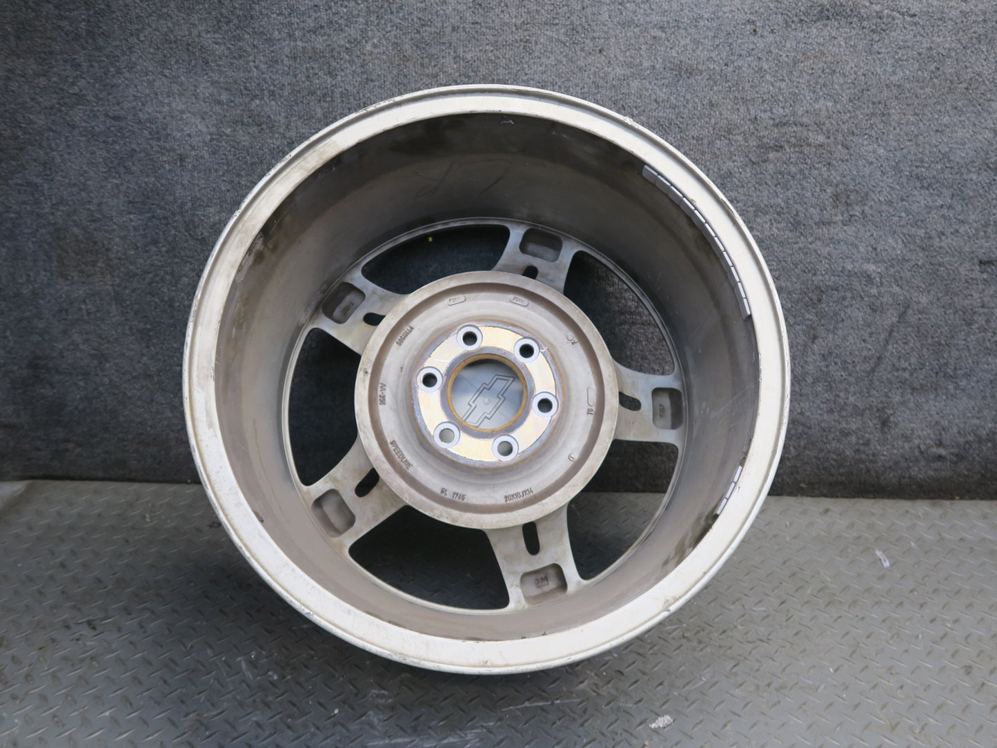 03-06 Chevrolet SSR Factory R20 20" Rear Wheel Rim 20x10J ET14 OEM