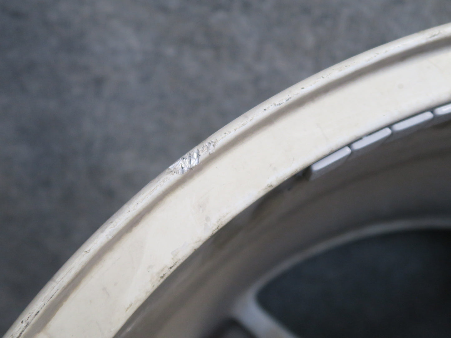 03-06 Chevrolet SSR Factory R20 20" Rear Wheel Rim 20x10J ET14 OEM