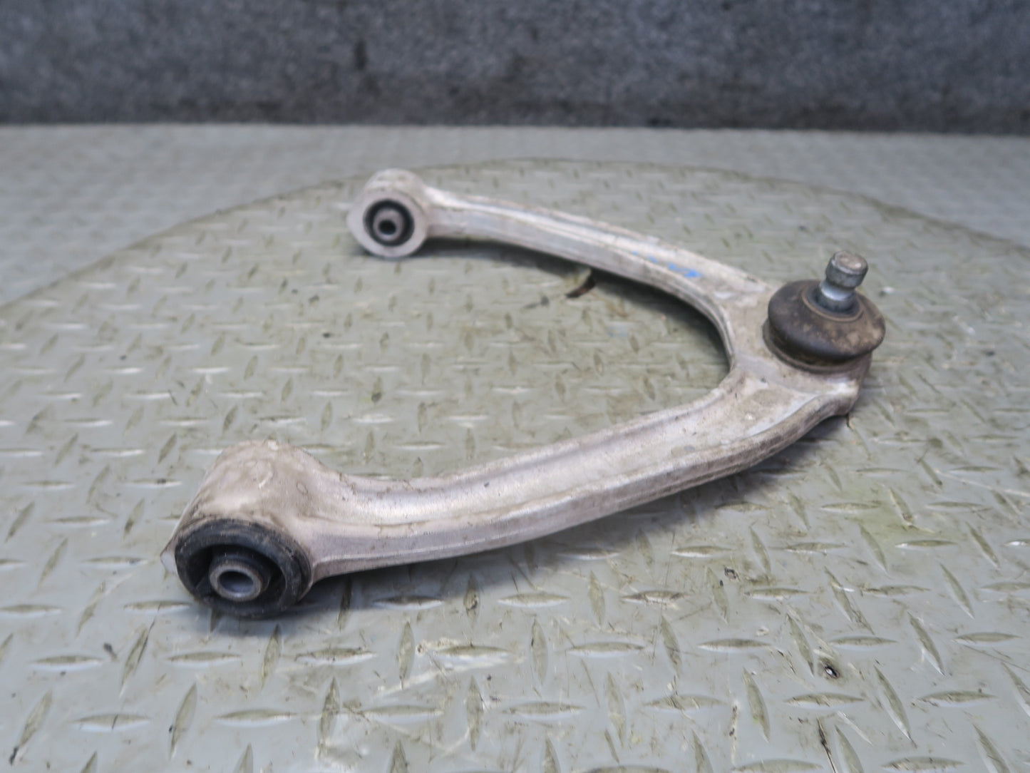 09-20 Nissan Z34 370Z Set of 2 Front Left Upper & Lower Control Arm OEM