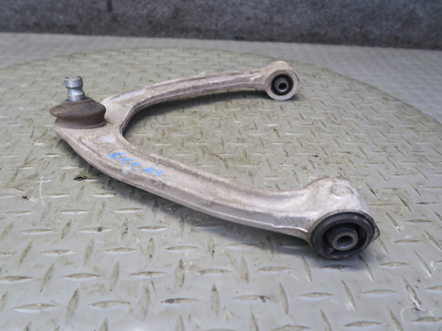 09-20 Nissan Z34 370Z Set of 2 Front Left Upper & Lower Control Arm OEM