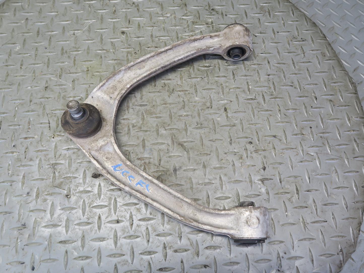 09-20 Nissan Z34 370Z Set of 2 Front Left Upper & Lower Control Arm OEM