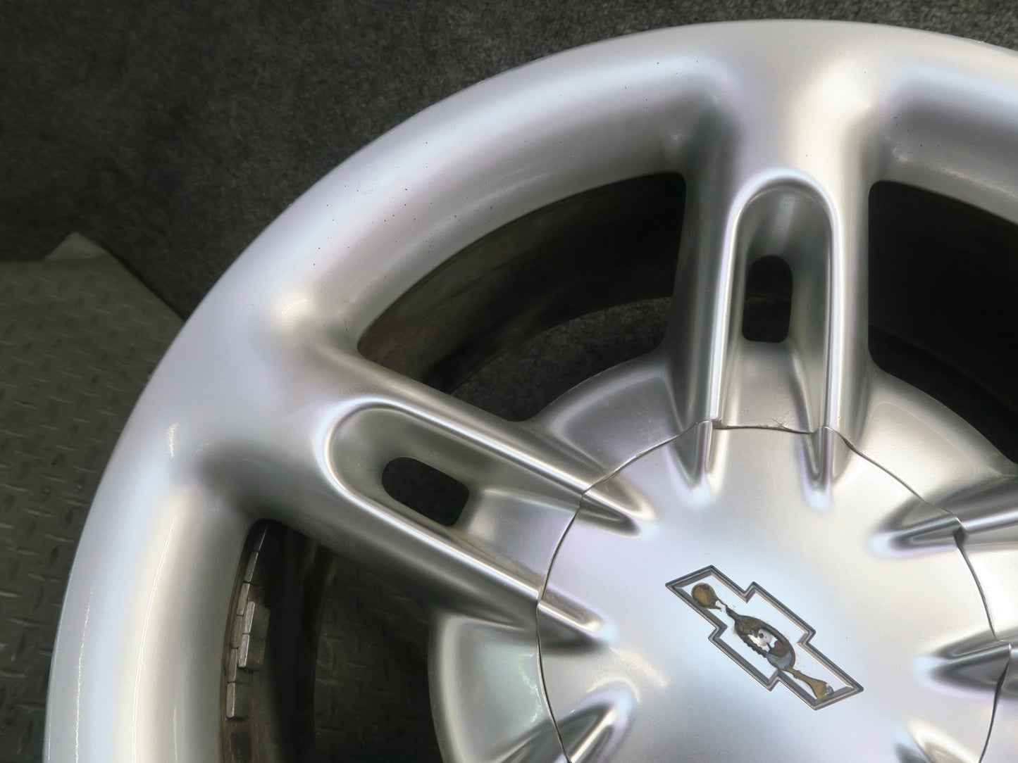 03-06 Chevrolet SSR Factory R19 19" Front Wheel Rim 19x8J ET32 OEM