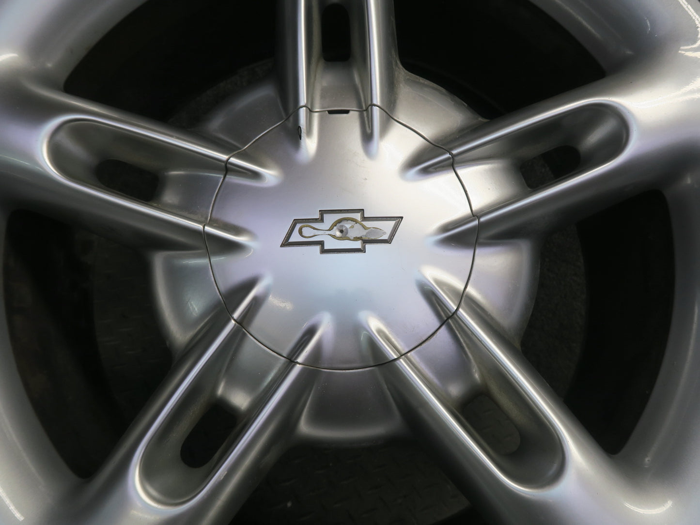03-06 Chevrolet SSR Factory R19 19" Front Wheel Rim 19x8J ET32 OEM