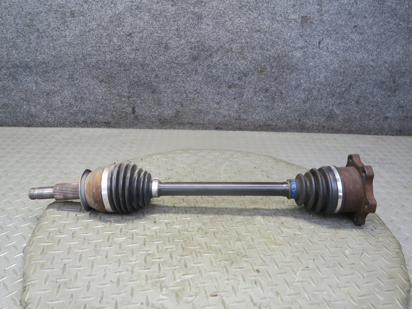 09-20 Nissan Z34370Z RWD A/T Rear Left Suspension Axle Shaft OEM
