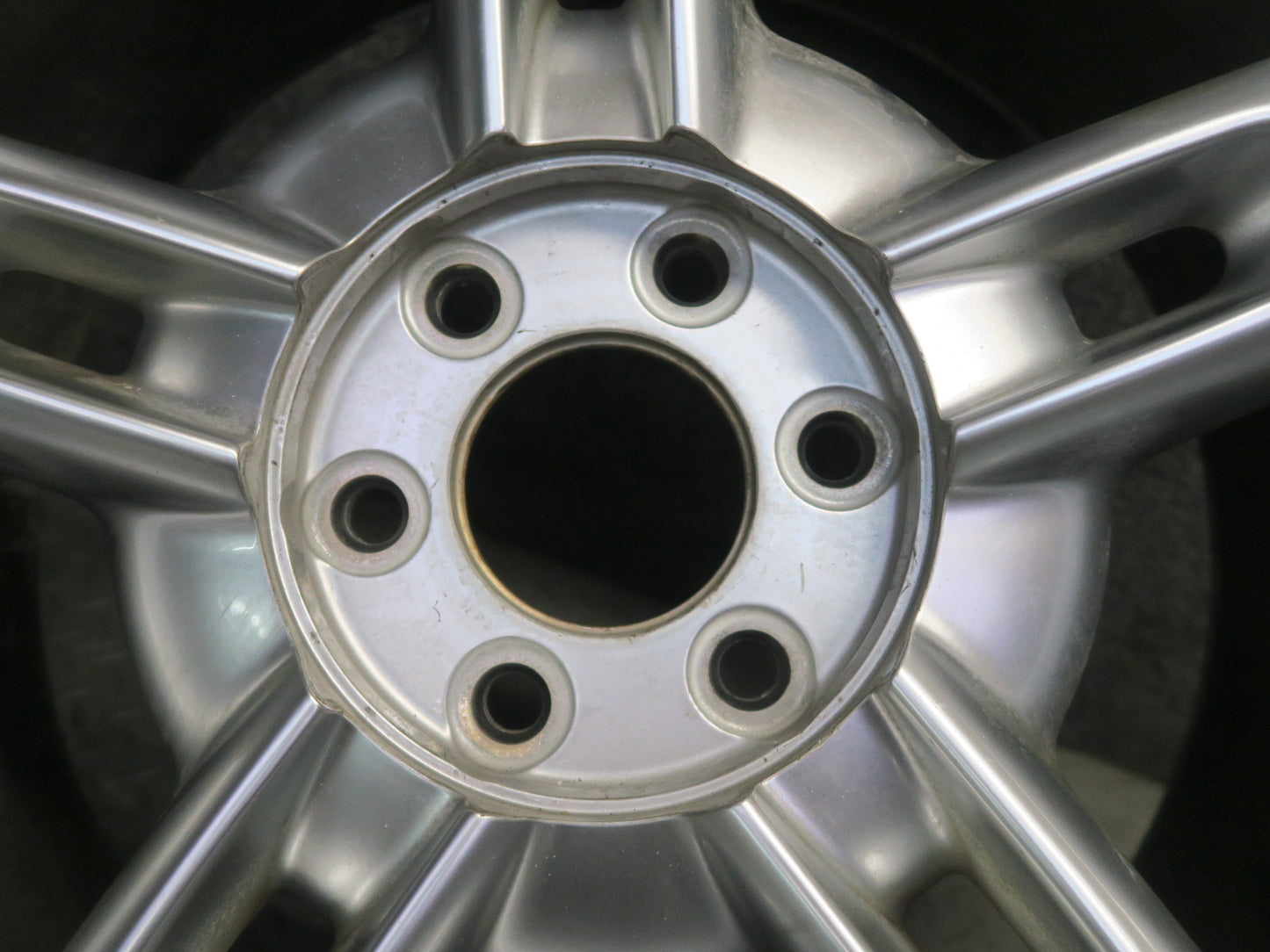 03-06 Chevrolet SSR Factory R19 19" Front Wheel Rim 19x8J ET32 OEM