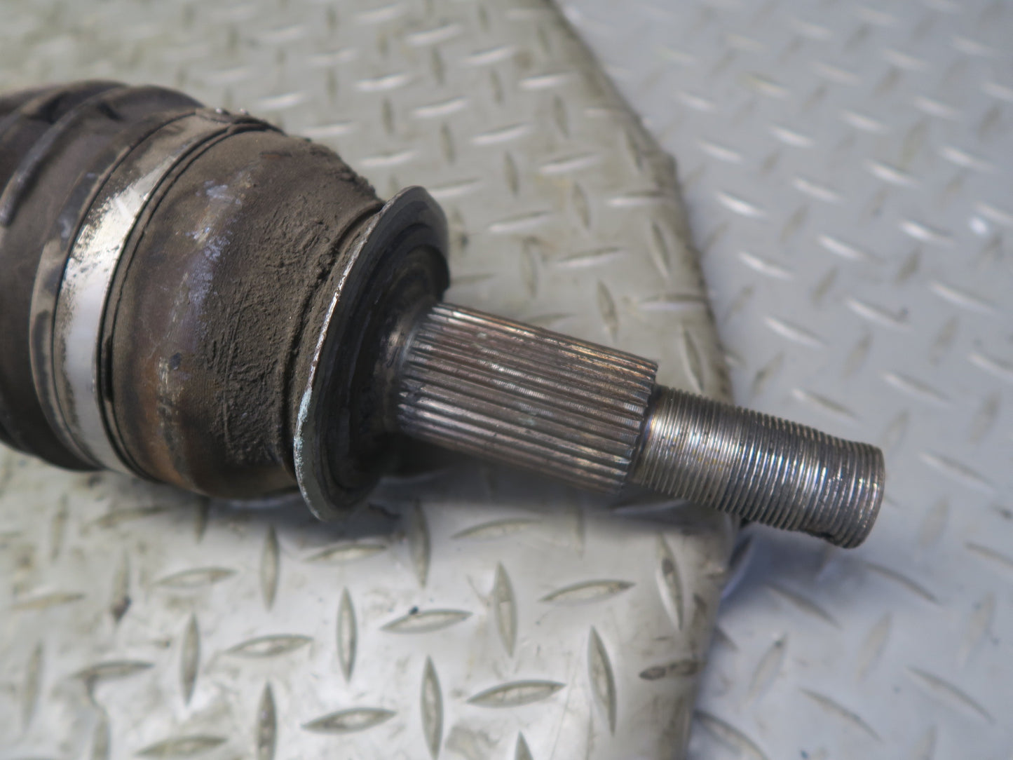 09-20 Nissan Z34370Z RWD A/T Rear Left Suspension Axle Shaft OEM