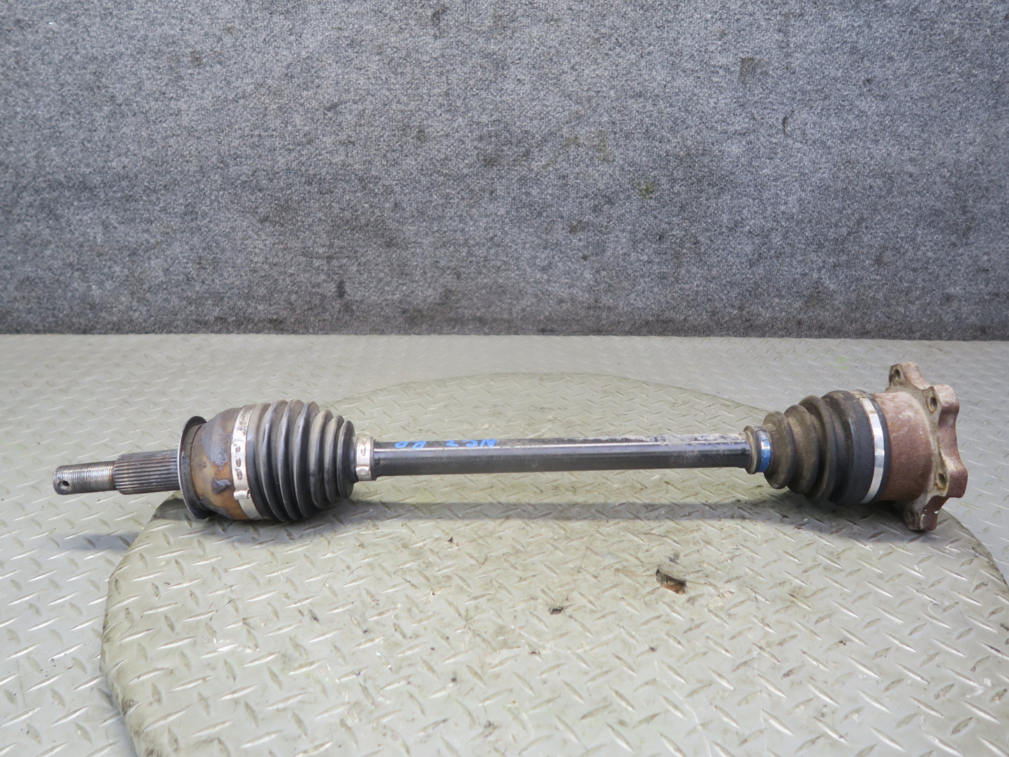 09-20 Nissan Z34370Z RWD A/T Rear Right Suspension Axle Shaft OEM