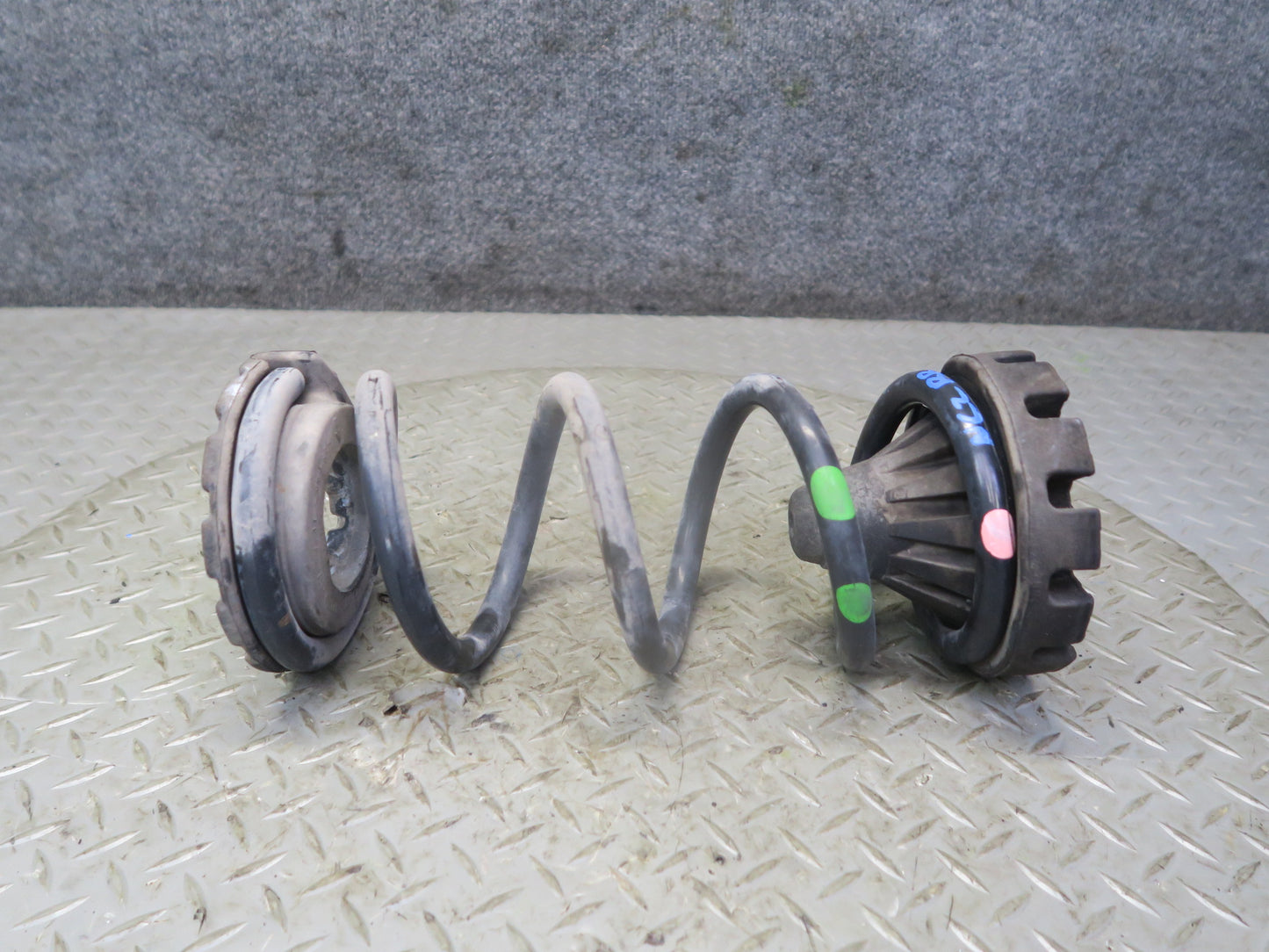 10-19 Nissan 370Z Z34 Convertible Set of 2 Rear Left & Right Coil Spring OEM