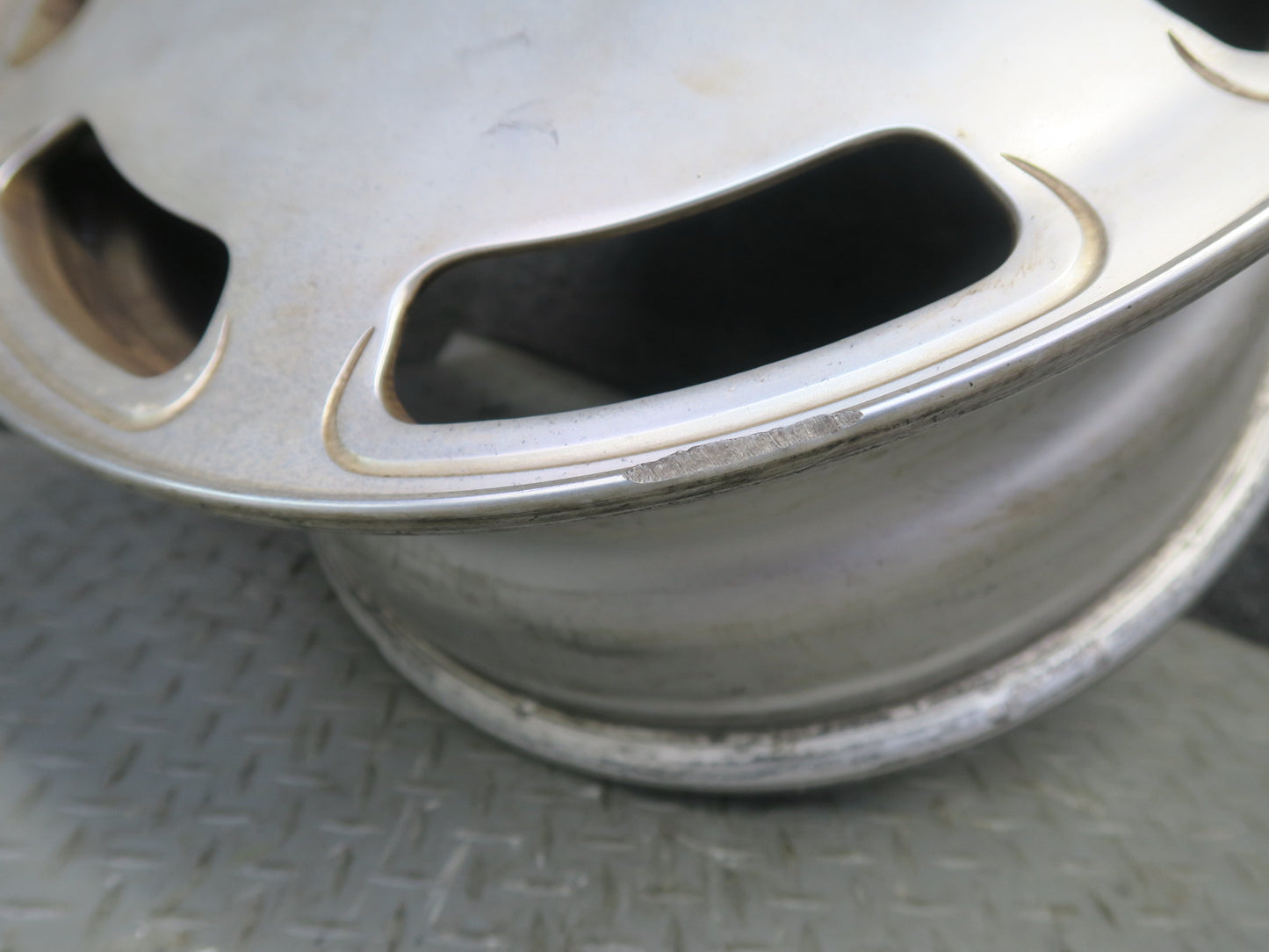 1983-1989 Porsche 928 S Factory R16 16" Wheel Rim 16x7J ET65 Set of 4