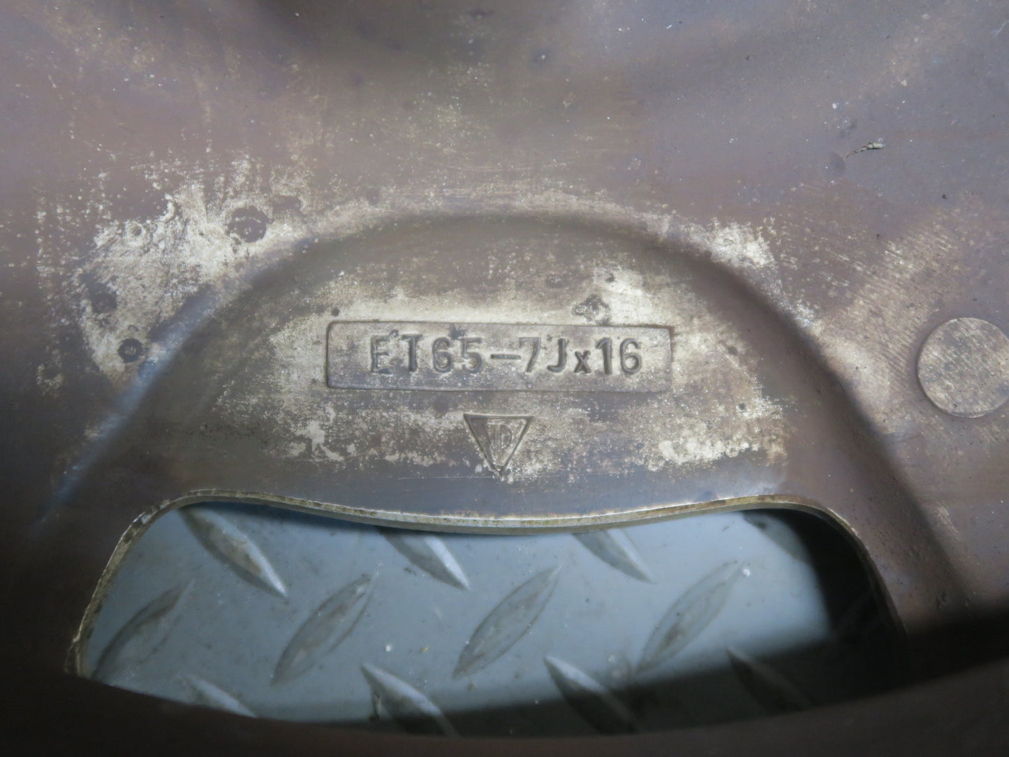 1983-1989 Porsche 928 S Factory R16 16" Wheel Rim 16x7J ET65 Set of 4