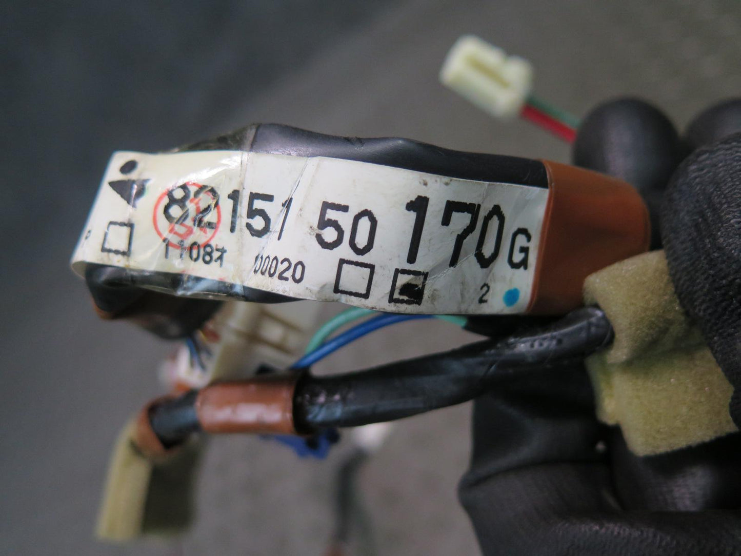 95-96 Toyota Celsior UCF20 RHD Front Right Door Wire Wiring Harness OEM