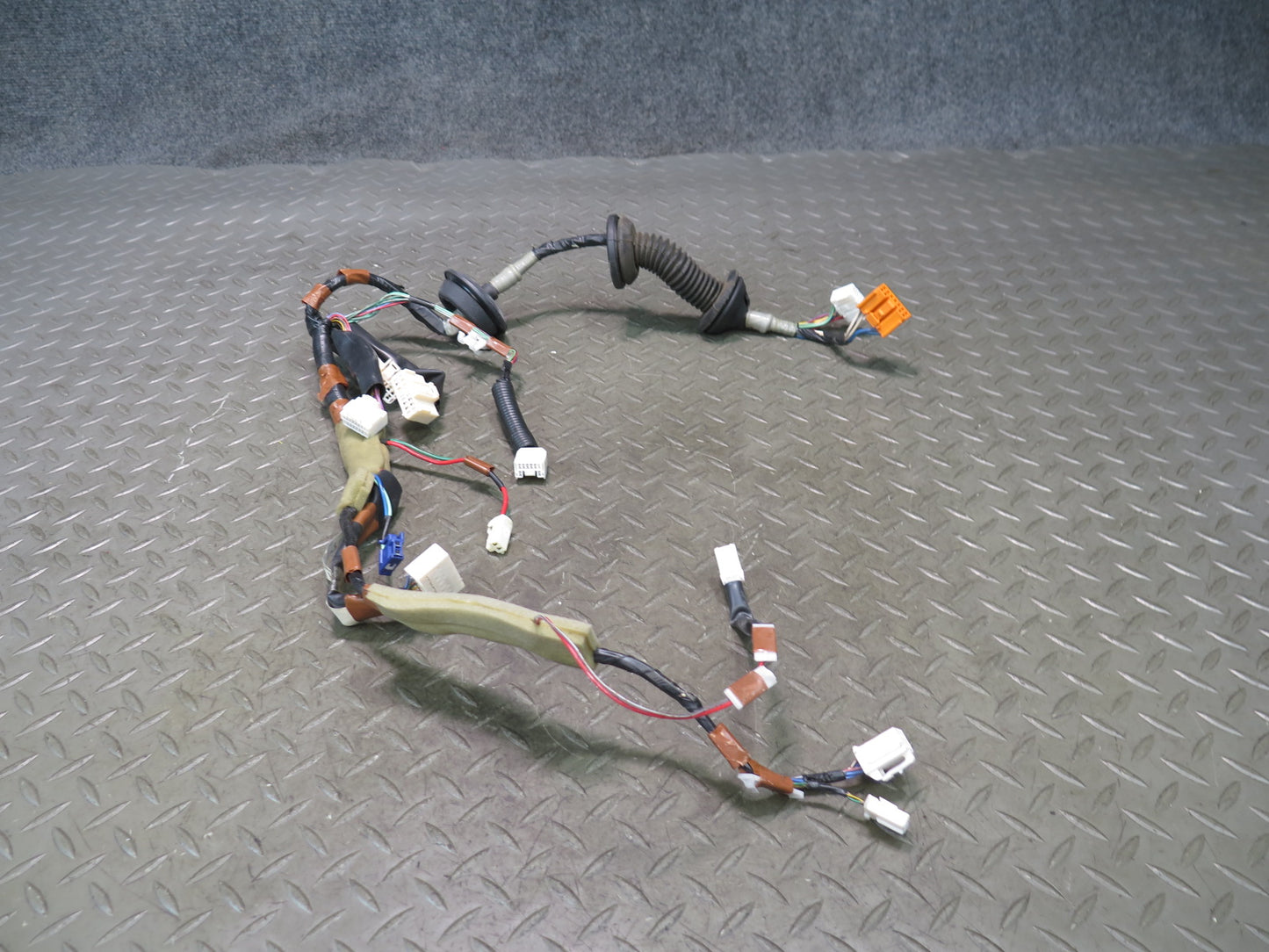 95-96 Toyota Celsior UCF20 RHD Front Right Door Wire Wiring Harness OEM