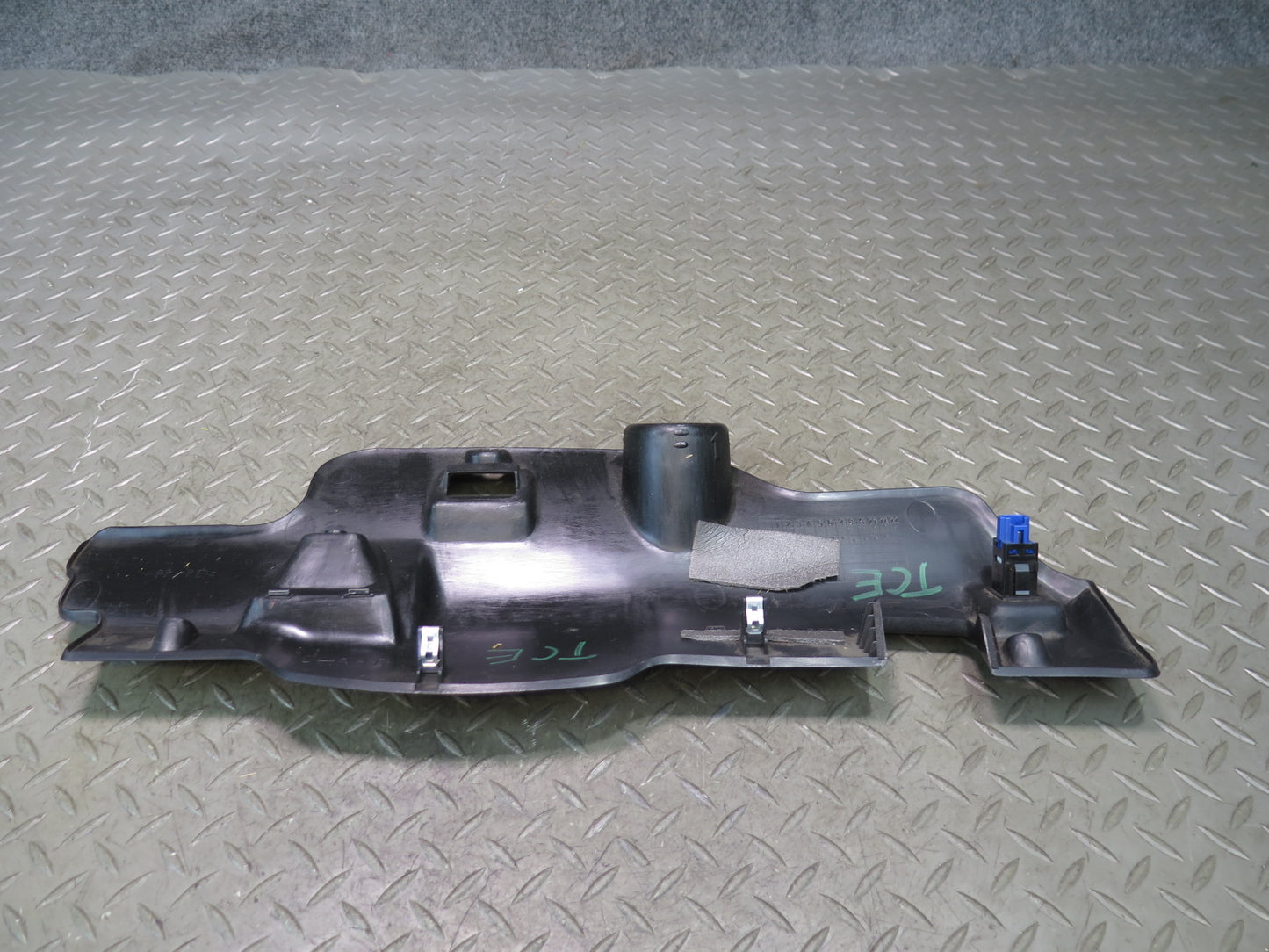 95-97 Toyota Celsior UCF20 RHD Right Under Dash Lower Trim Panel Cover Black OEM