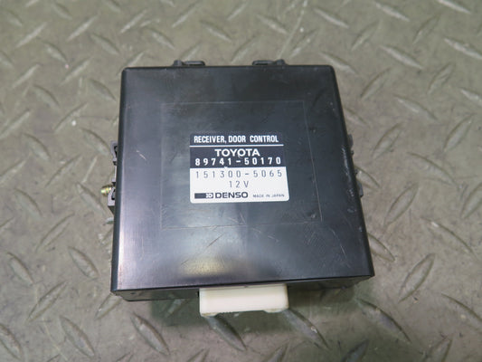 95-96 Toyota Celsior UCF20 RHD Door Receiver Control Module 89741-50170 OEM