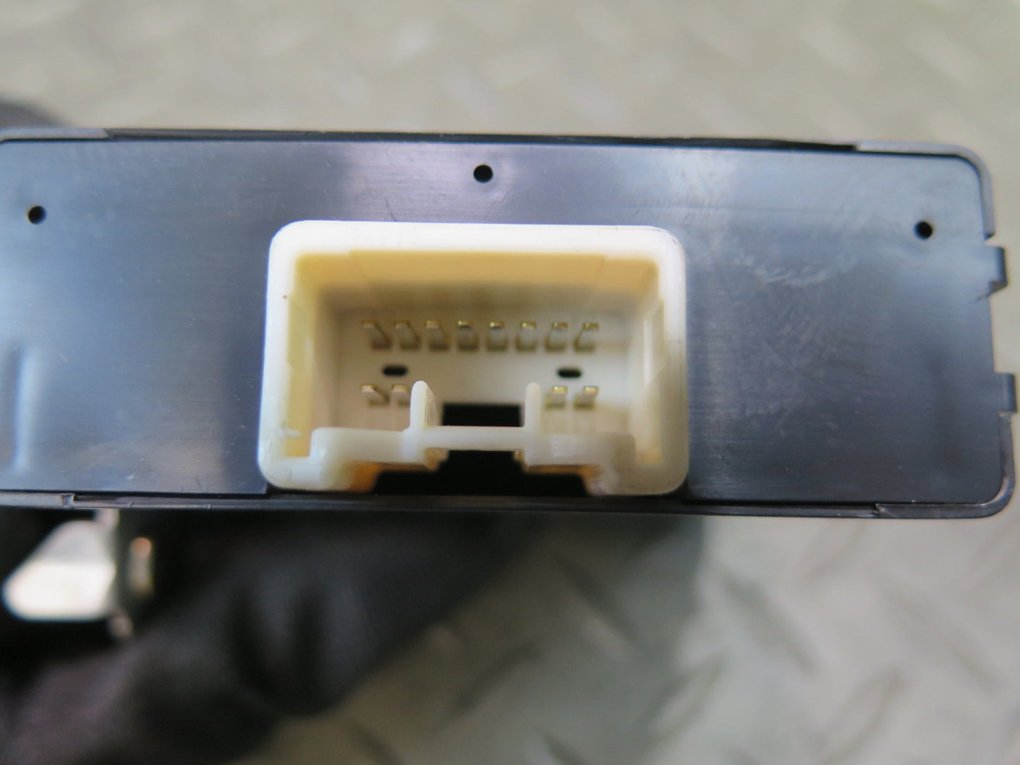 95-96 Toyota Celsior UCF20 RHD Door Receiver Control Module 89741-50170 OEM