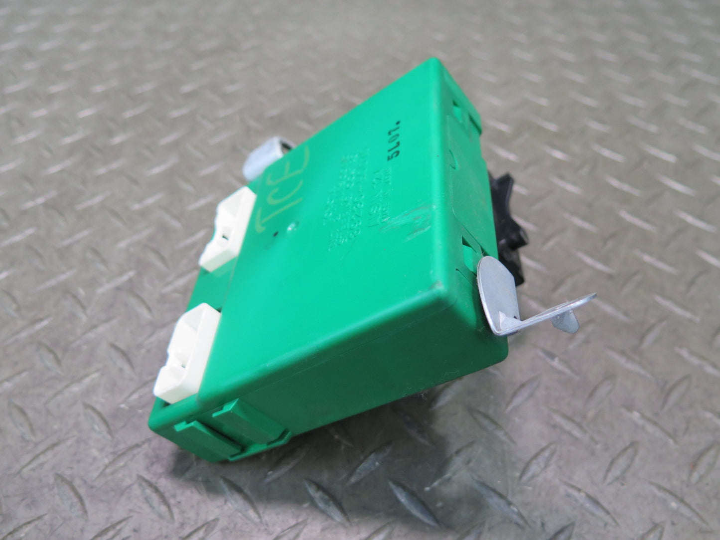 95-96 Toyota Celsior UCF20 Steering Column Tilt & Telescopic Control Module OEM