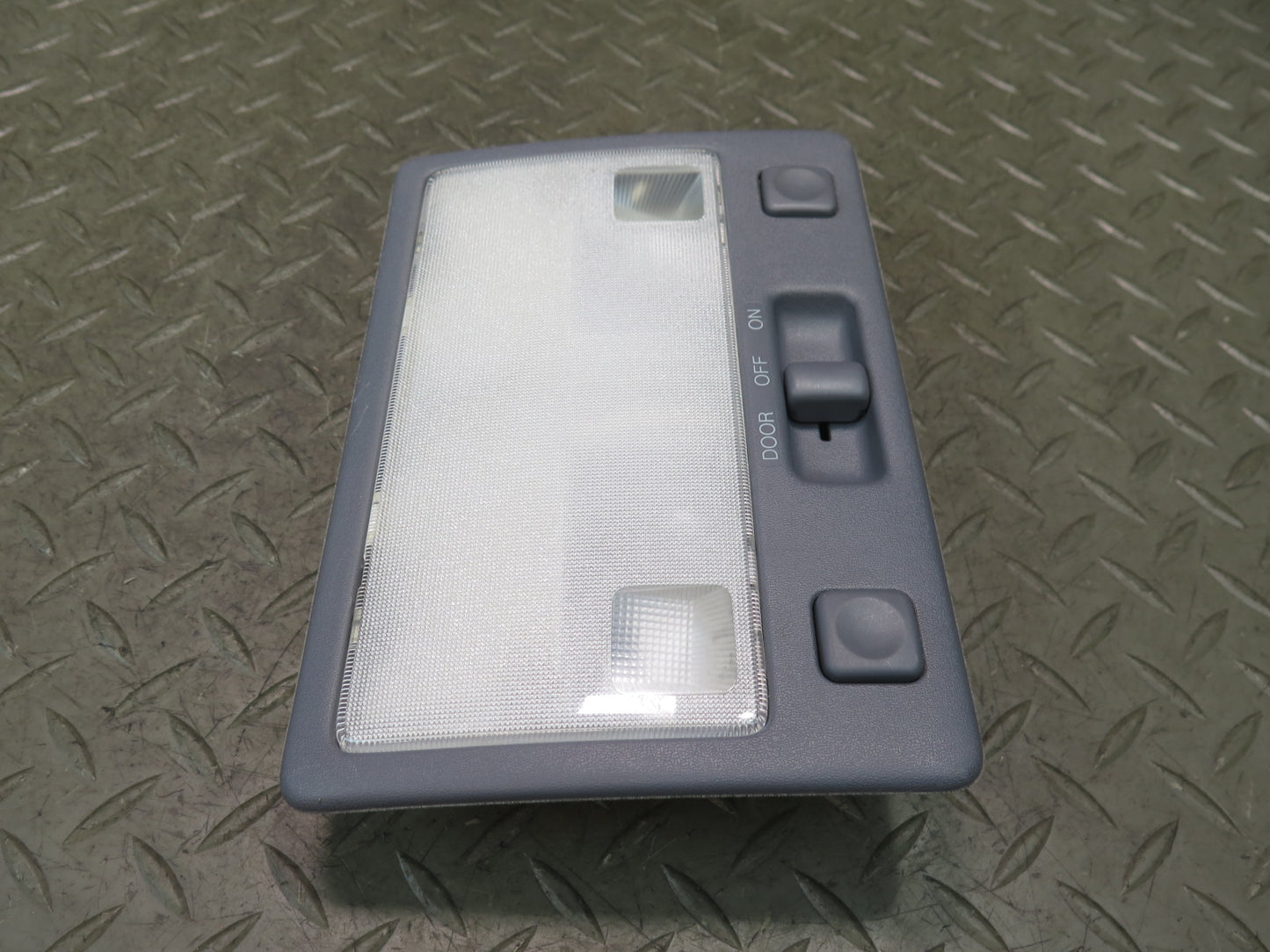 95-97 Toyota Celsior Lexus LS400 UCF20 Front Overhead Dome Light Lamp Gray OEM