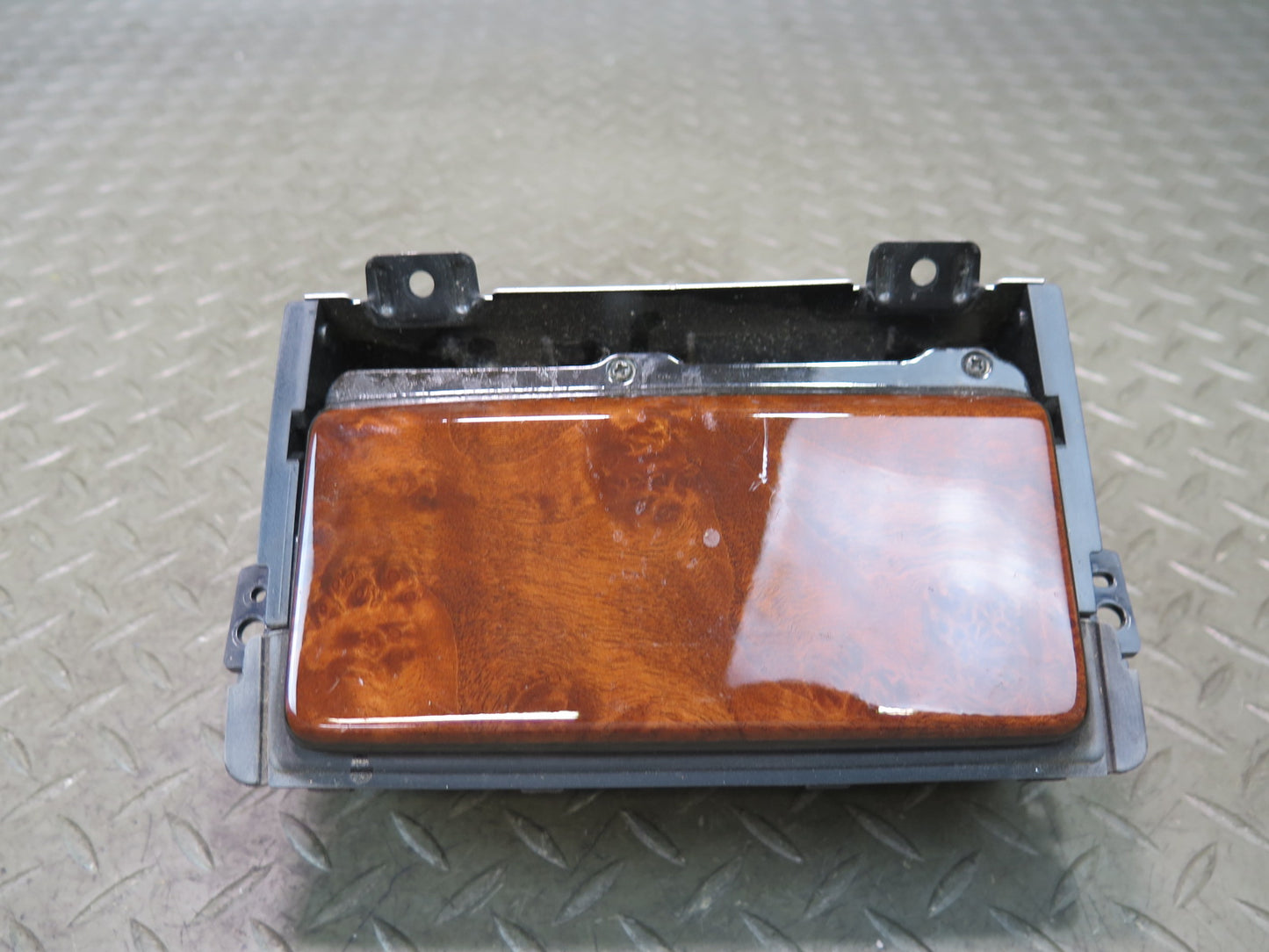 95-97 Toyota Celsior Lexus LS400 UCF20 Front Center Console Ashtray Lighter OEM