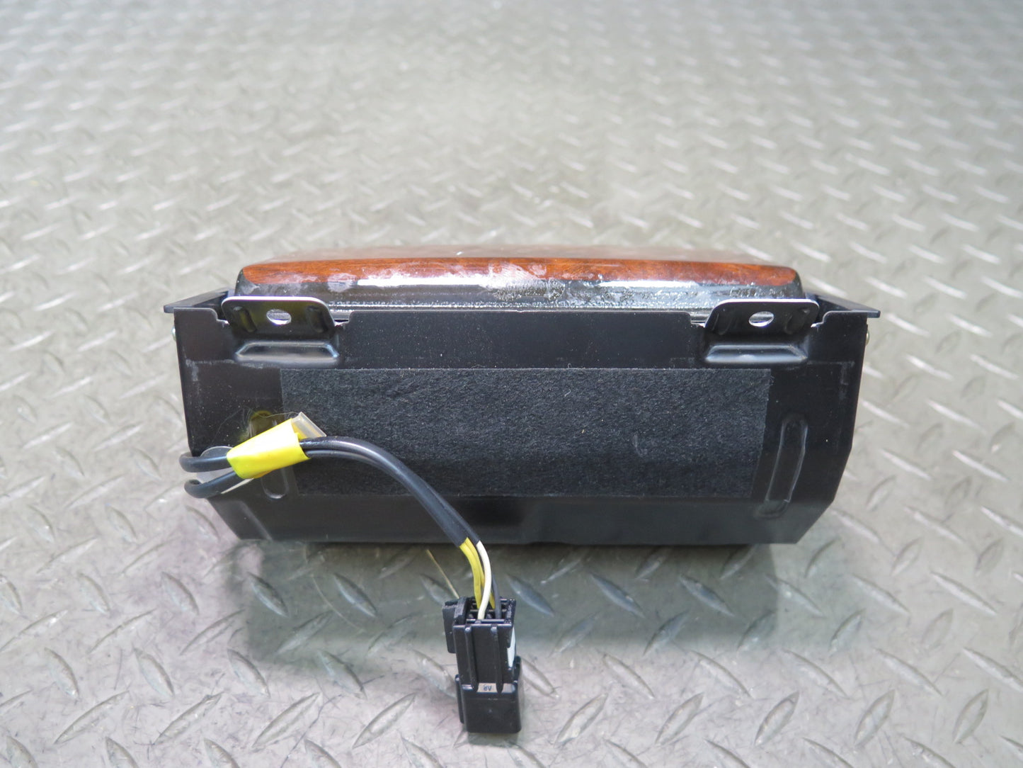 95-97 Toyota Celsior Lexus LS400 UCF20 Front Center Console Ashtray Lighter OEM