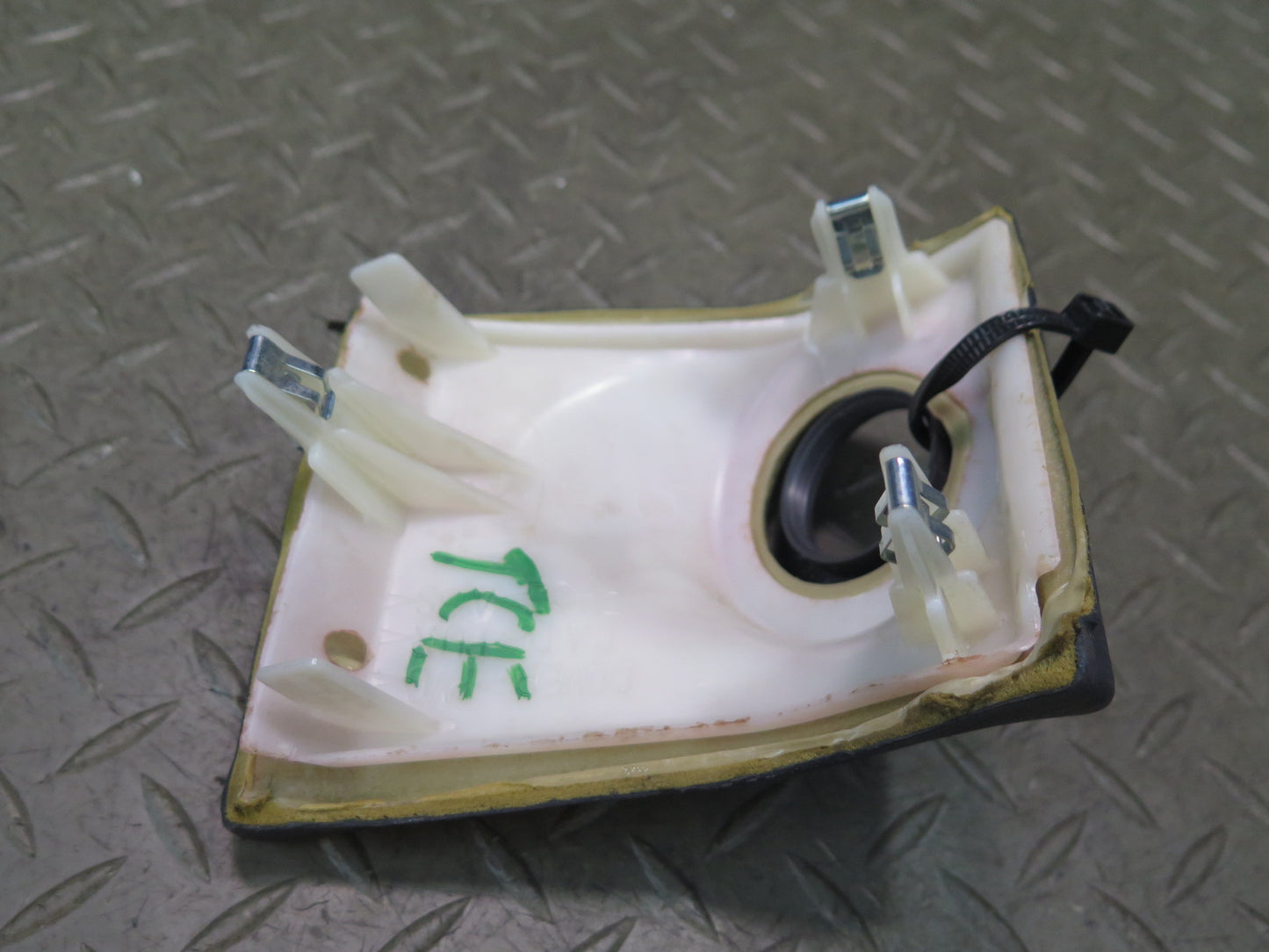 95-00 Toyota Celsior UCF20 RHD Dash Right Ignition Switch Trim Cover Black OEM